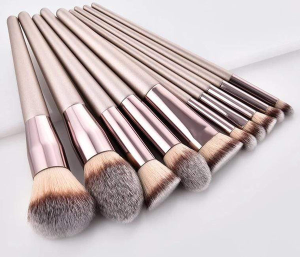 homeandgadget Eyeshadow and Foundation Makeup Brushes